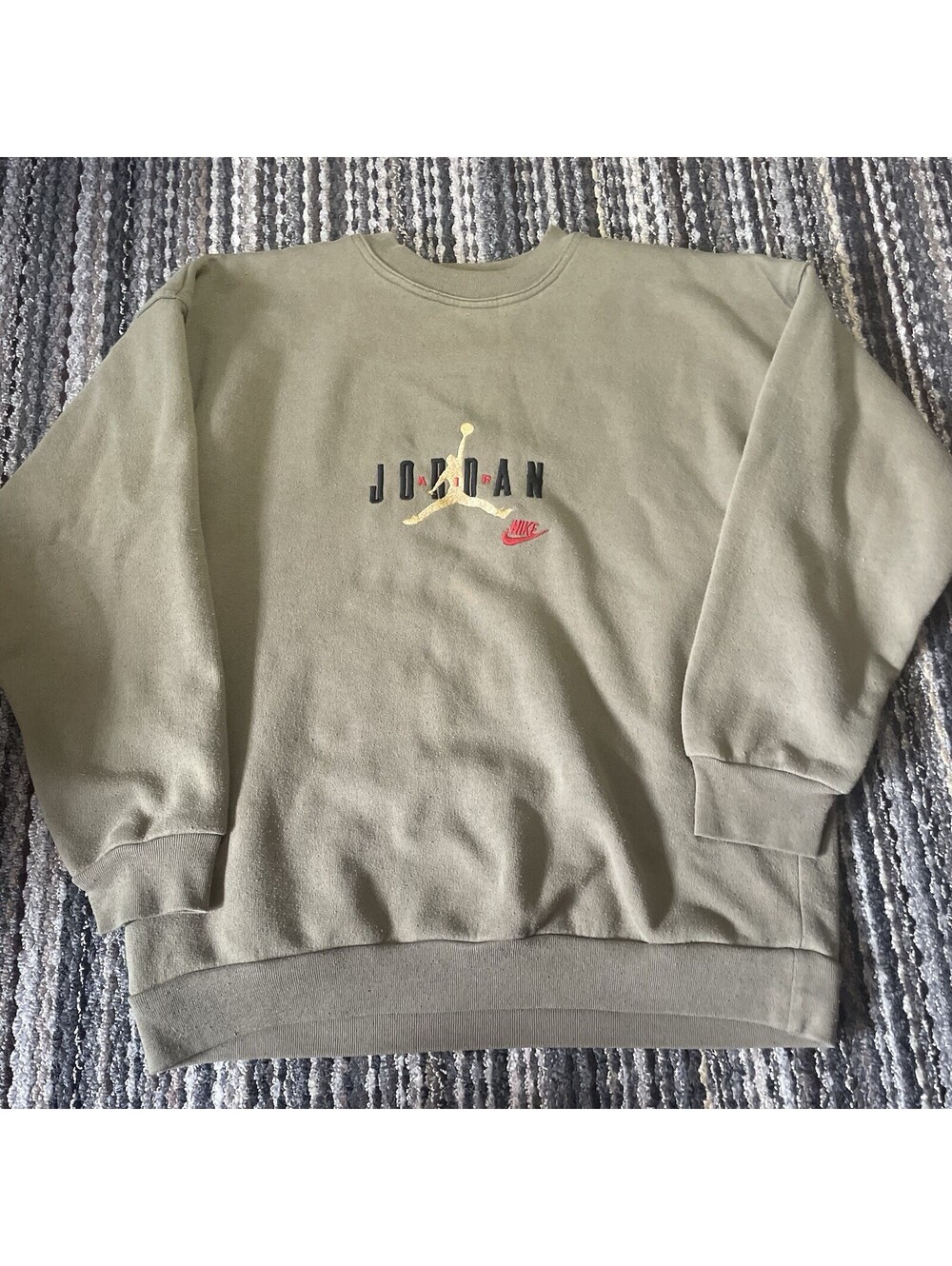 Vintage OG Nike Air Jordan Olive Jumpman 80s 90s Crewneck Sweatshirt M *READ*